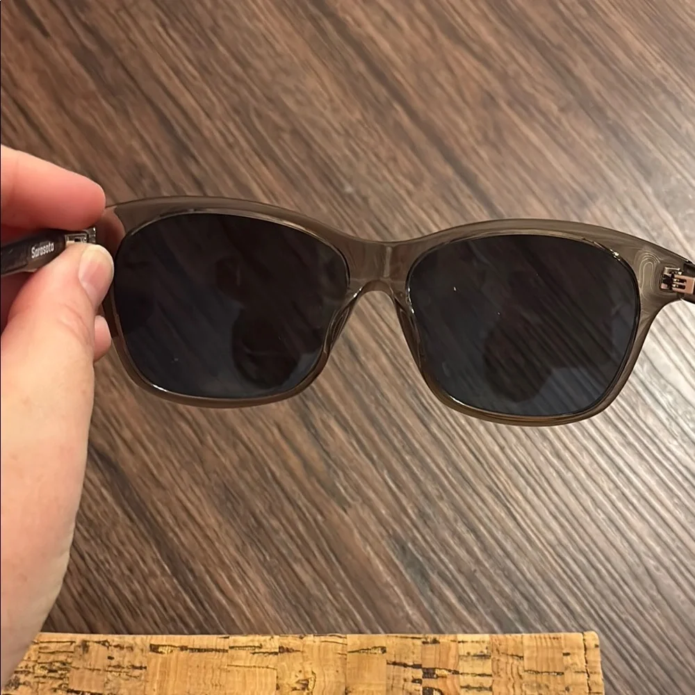 Costa Sarasota Limited Edition Polarized Sunglasses - Picture 6 of 13